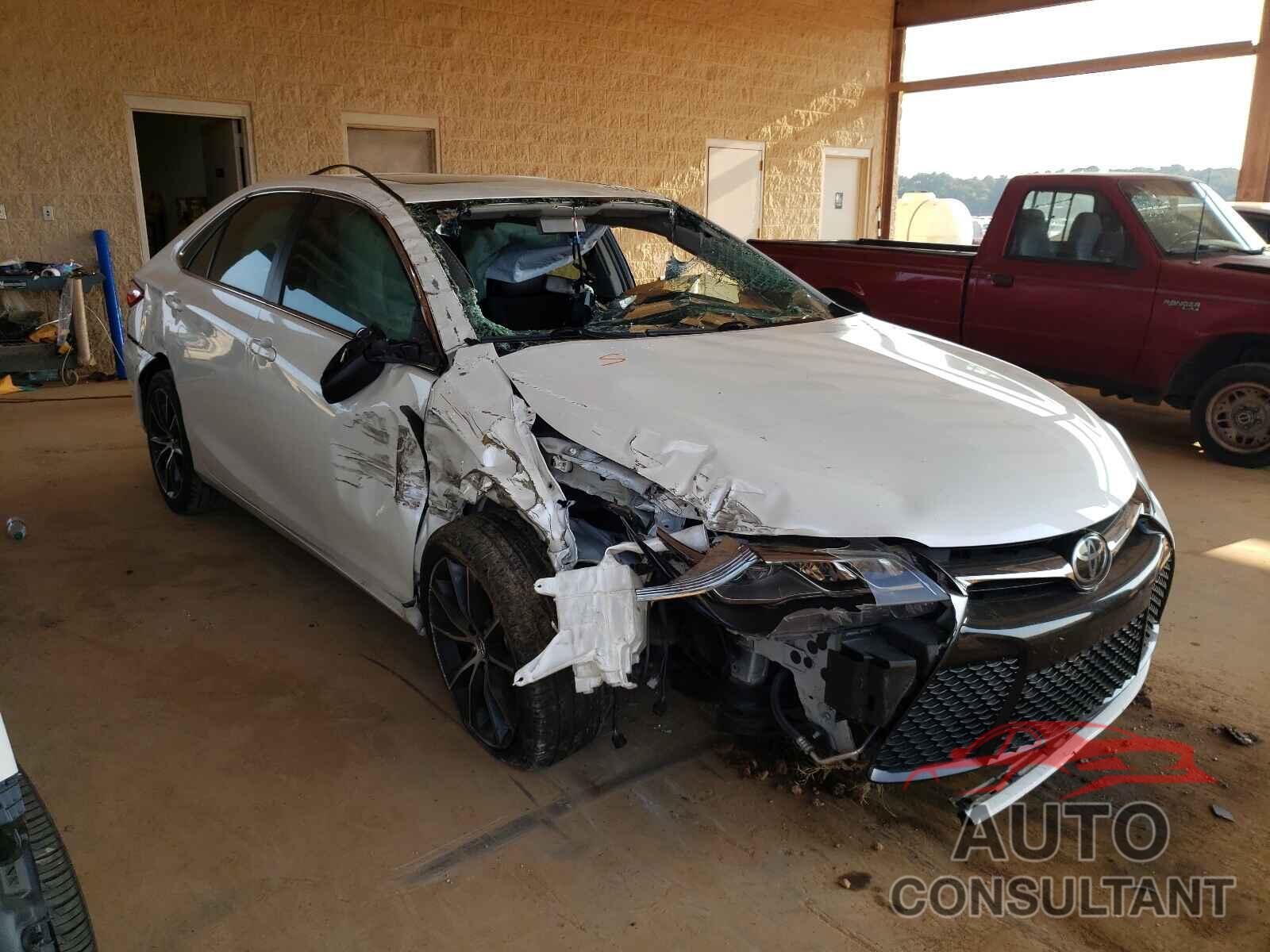 TOYOTA CAMRY 2017 - 4T1BK1FK0HU582022