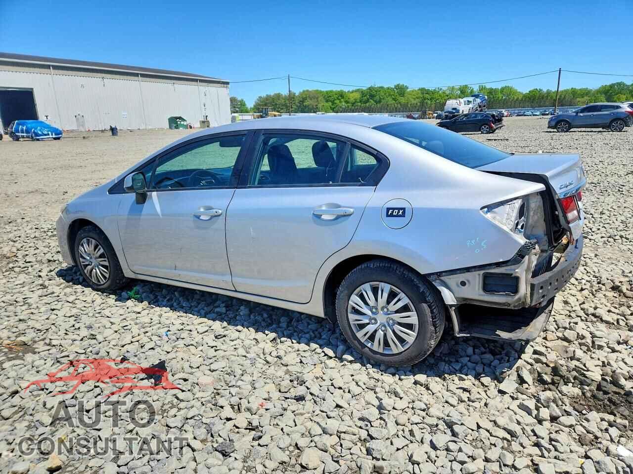 HONDA CIVIC 2013 - 2HGFB2F55DH566838