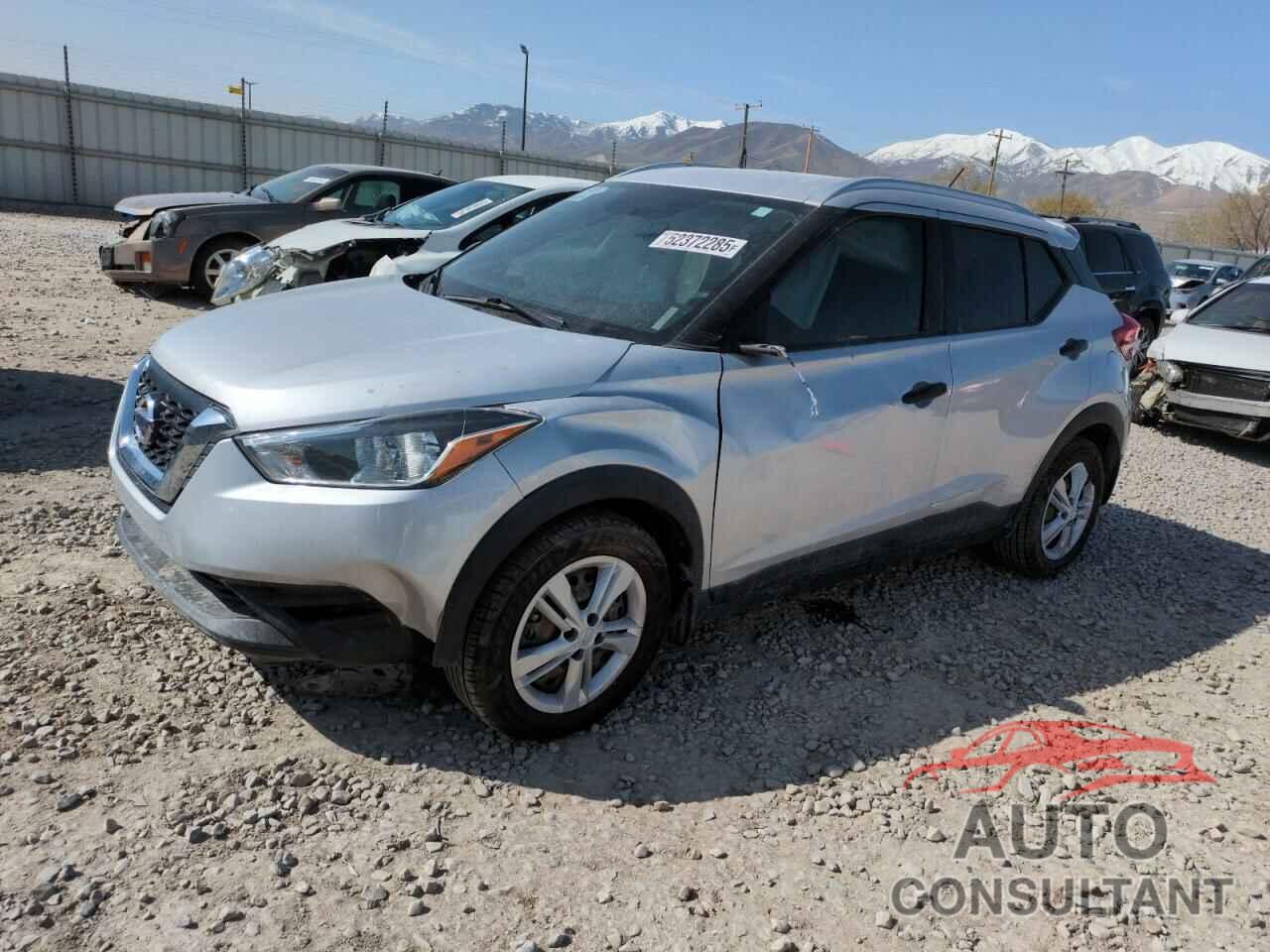 NISSAN KICKS 2019 - 3N1CP5CU2KL529656