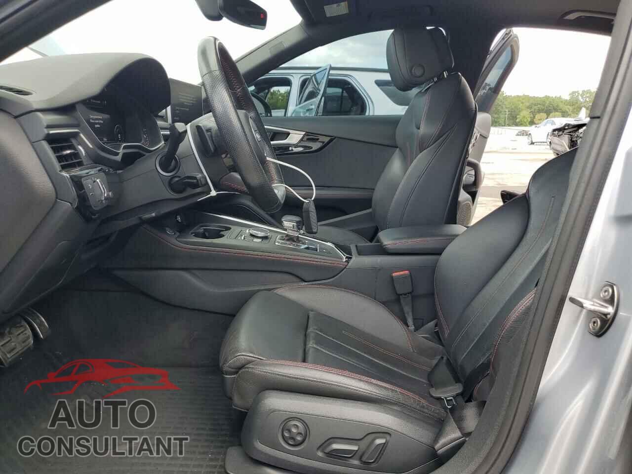 AUDI A4 2018 - WAUENAF41JA045268