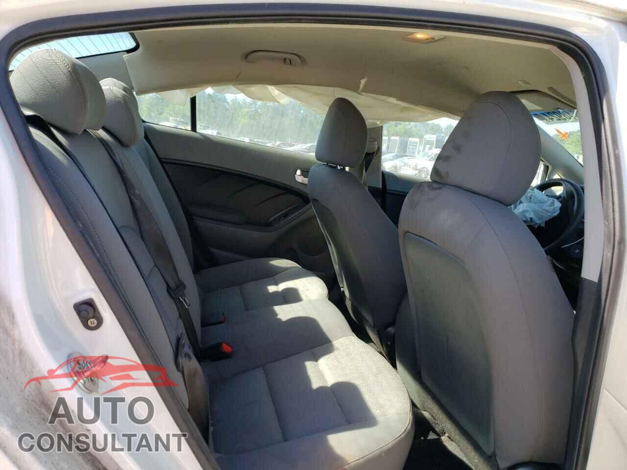 KIA FORTE 2017 - 3KPFK4A79HE103234