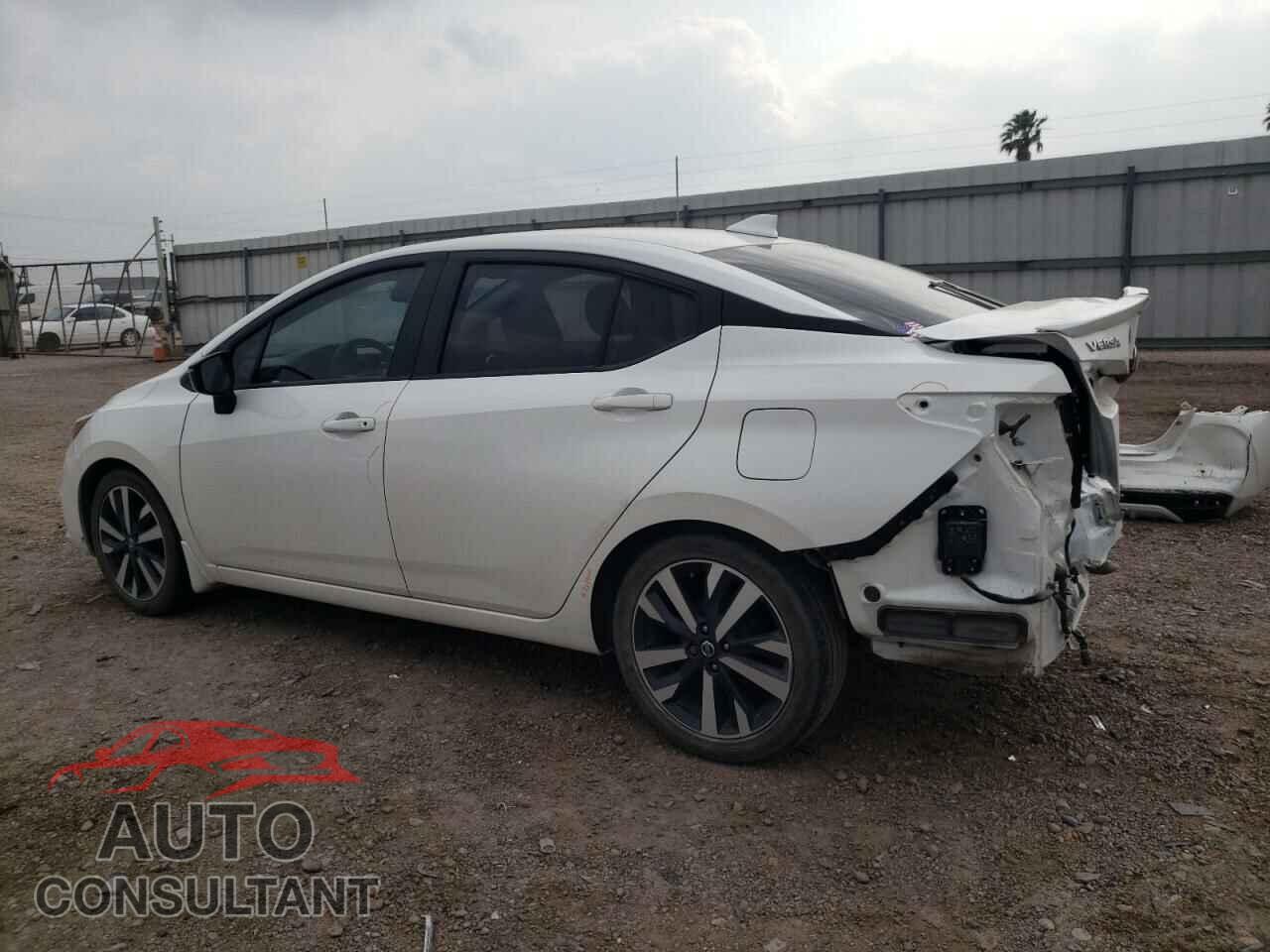 NISSAN VERSA 2021 - 3N1CN8FV7ML806901
