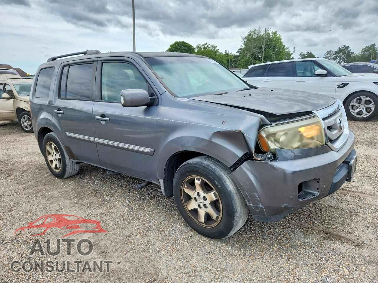 HONDA PILOT 2011 - 5FNYF4H92BB001070