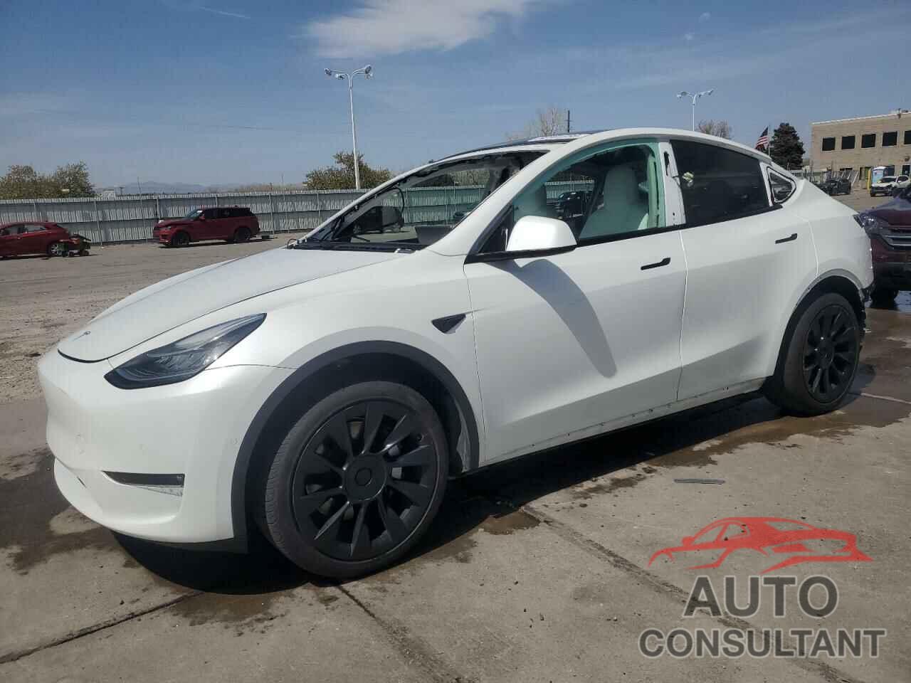 TESLA MODEL Y 2022 - 7SAYGDEE0NF436885