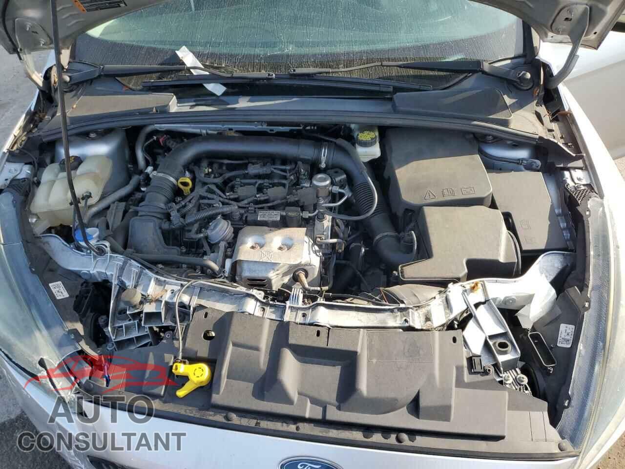 FORD FOCUS 2017 - 1FADP3FE9HL273889