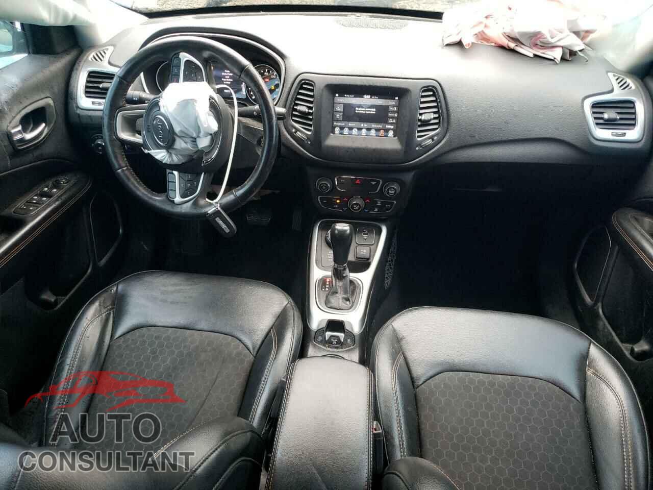 JEEP COMPASS 2019 - 3C4NJDBB5KT593286