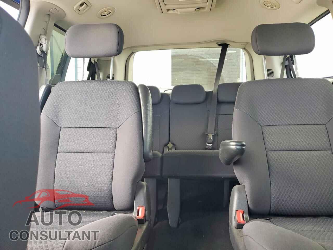 DODGE CARAVAN 2010 - 2D4RN5D13AR397318