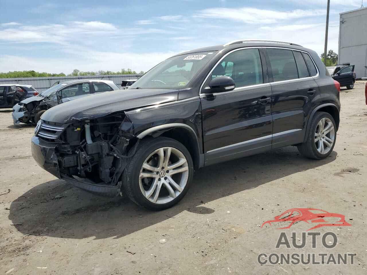 VOLKSWAGEN TIGUAN 2013 - WVGAV7AX4DW523112