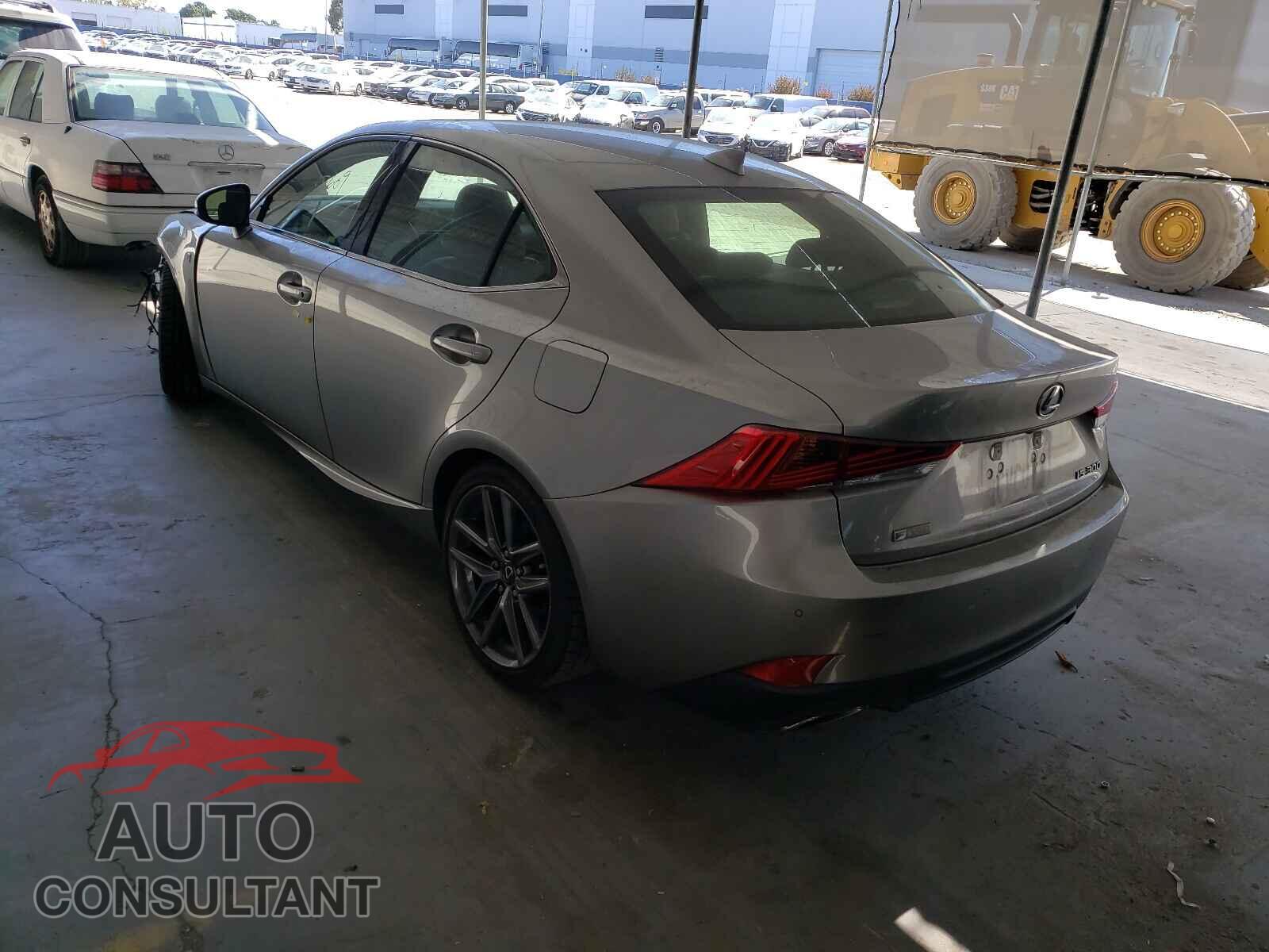 LEXUS IS 2018 - JTHBA1D29J5068078