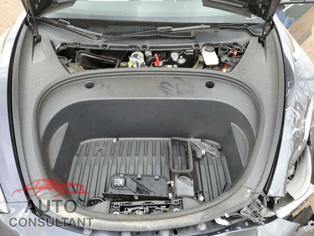 TESLA MODEL 3 2023 - 5YJ3E1EB3PF688411