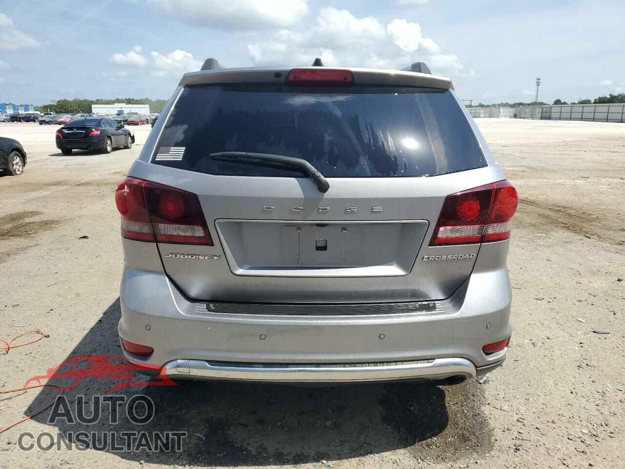 DODGE JOURNEY 2020 - 3C4PDCGB7LT220268