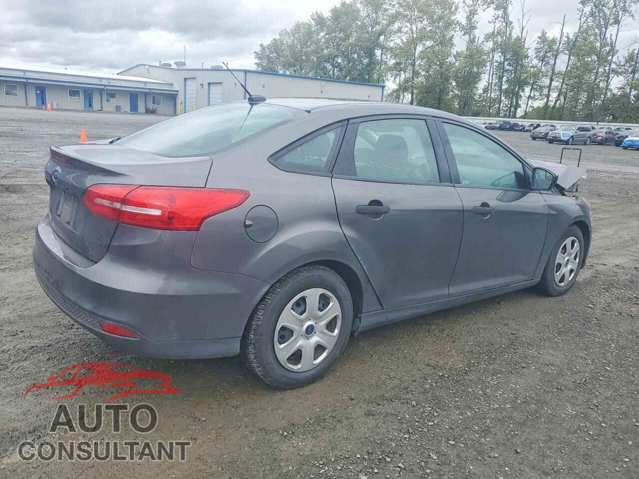 FORD FOCUS 2016 - 1FADP3E25GL203649