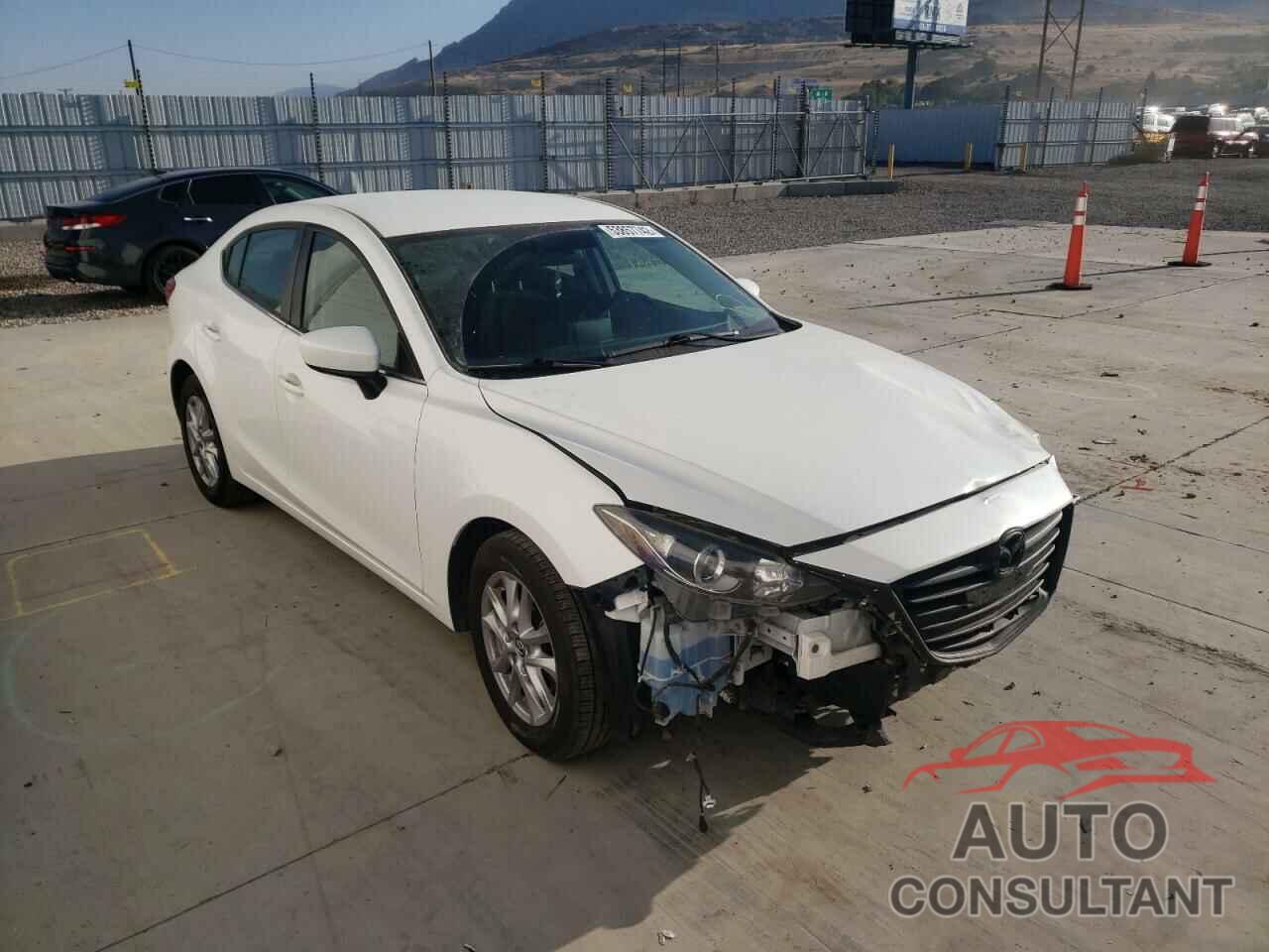 MAZDA 3 2016 - JM1BM1U71G1334679