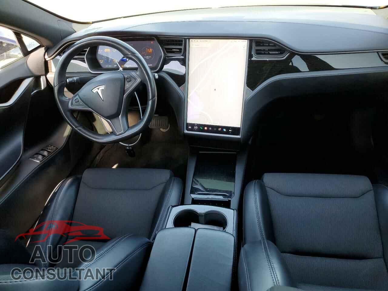 TESLA MODEL S 2018 - 5YJSA1E26JF300098