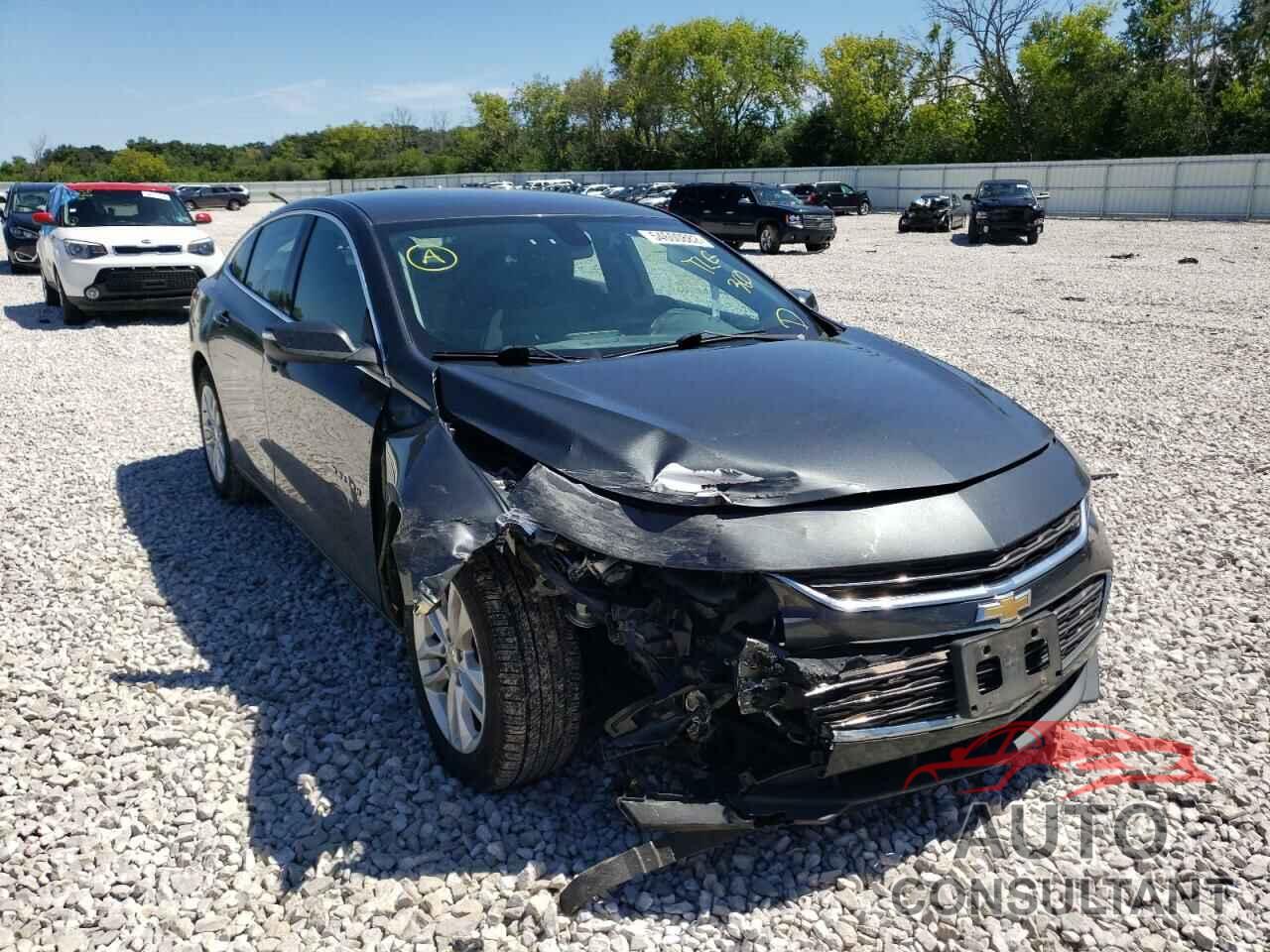CHEVROLET MALIBU 2017 - 1G1ZE5ST4HF108863