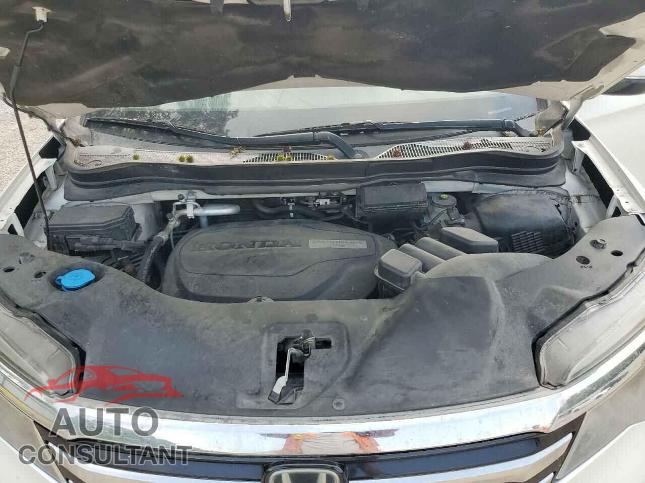 HONDA PILOT 2016 - 5FNYF6H90GB071993