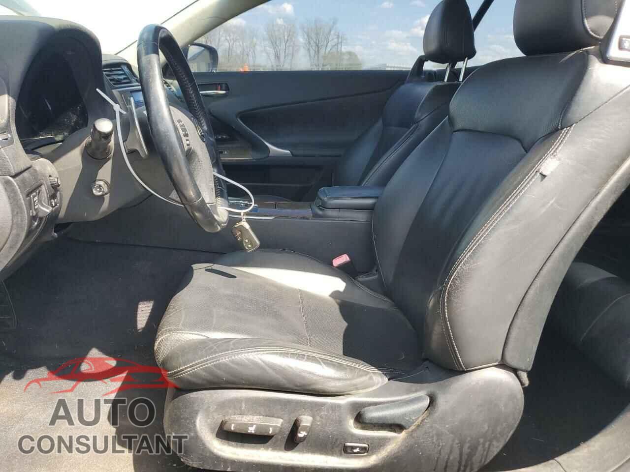 LEXUS IS 2010 - JTHFF2C20A2500407