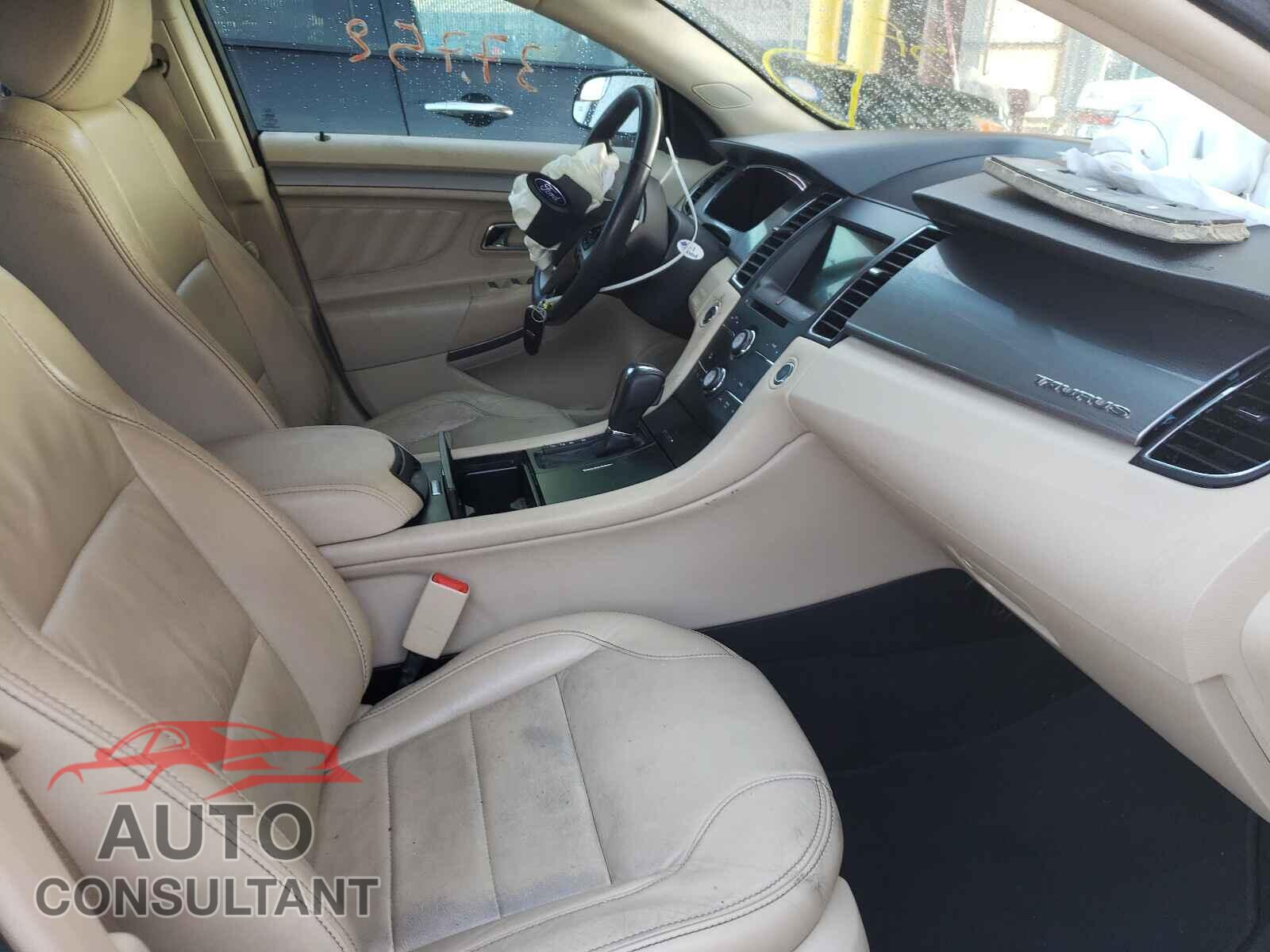 FORD TAURUS 2016 - 1FAHP2E83GG121590