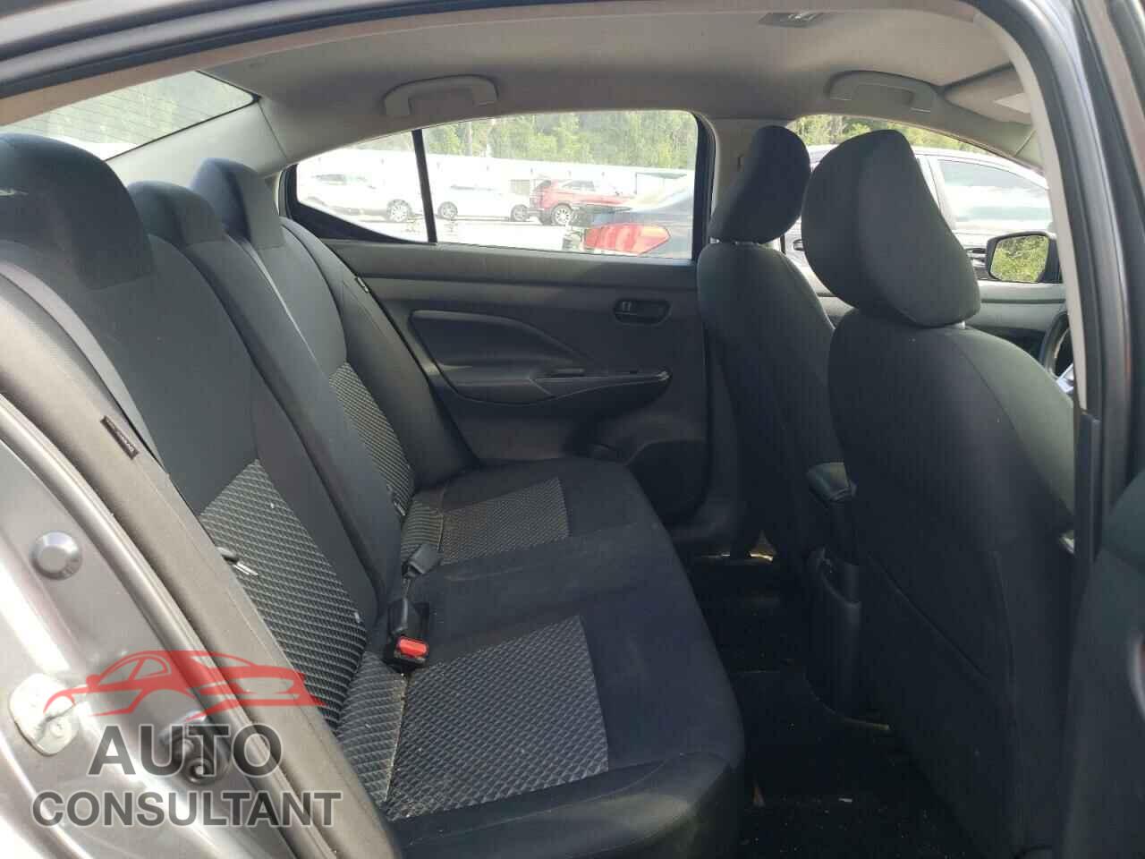 NISSAN VERSA 2020 - 3N1CN8DV9LL802432