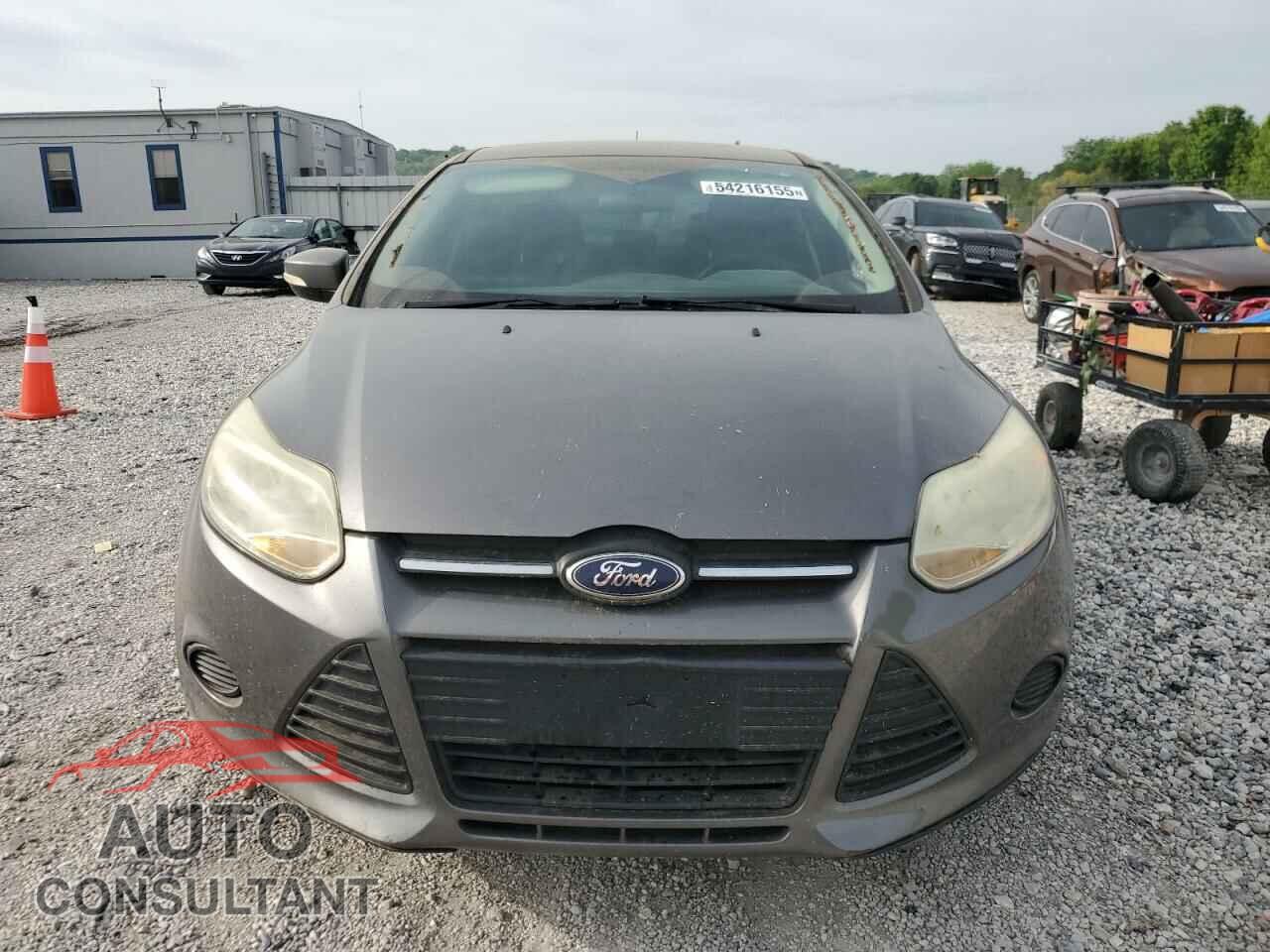 FORD FOCUS 2014 - 1FADP3F2XEL161572