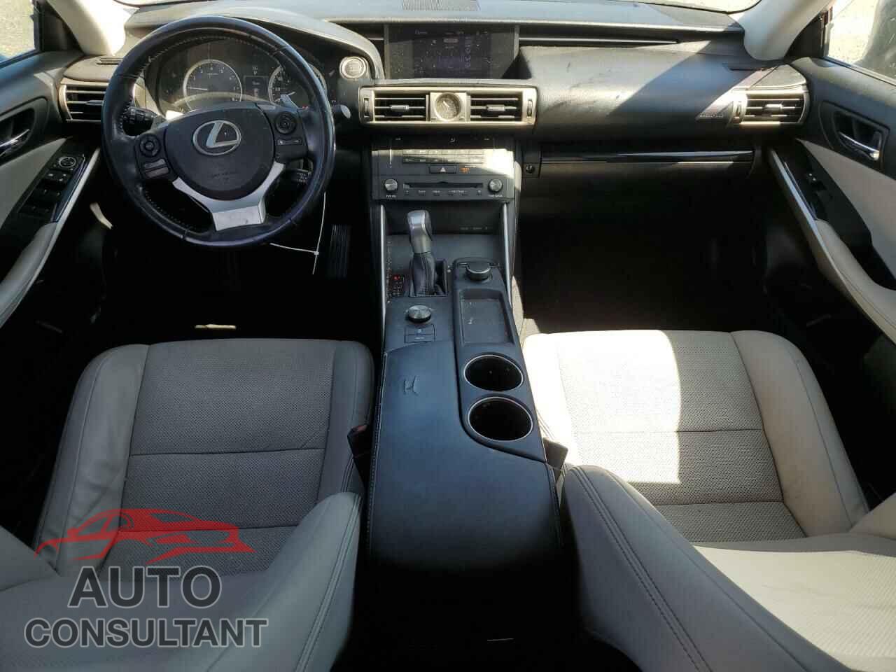 LEXUS IS 2016 - JTHBA1D27G5032785