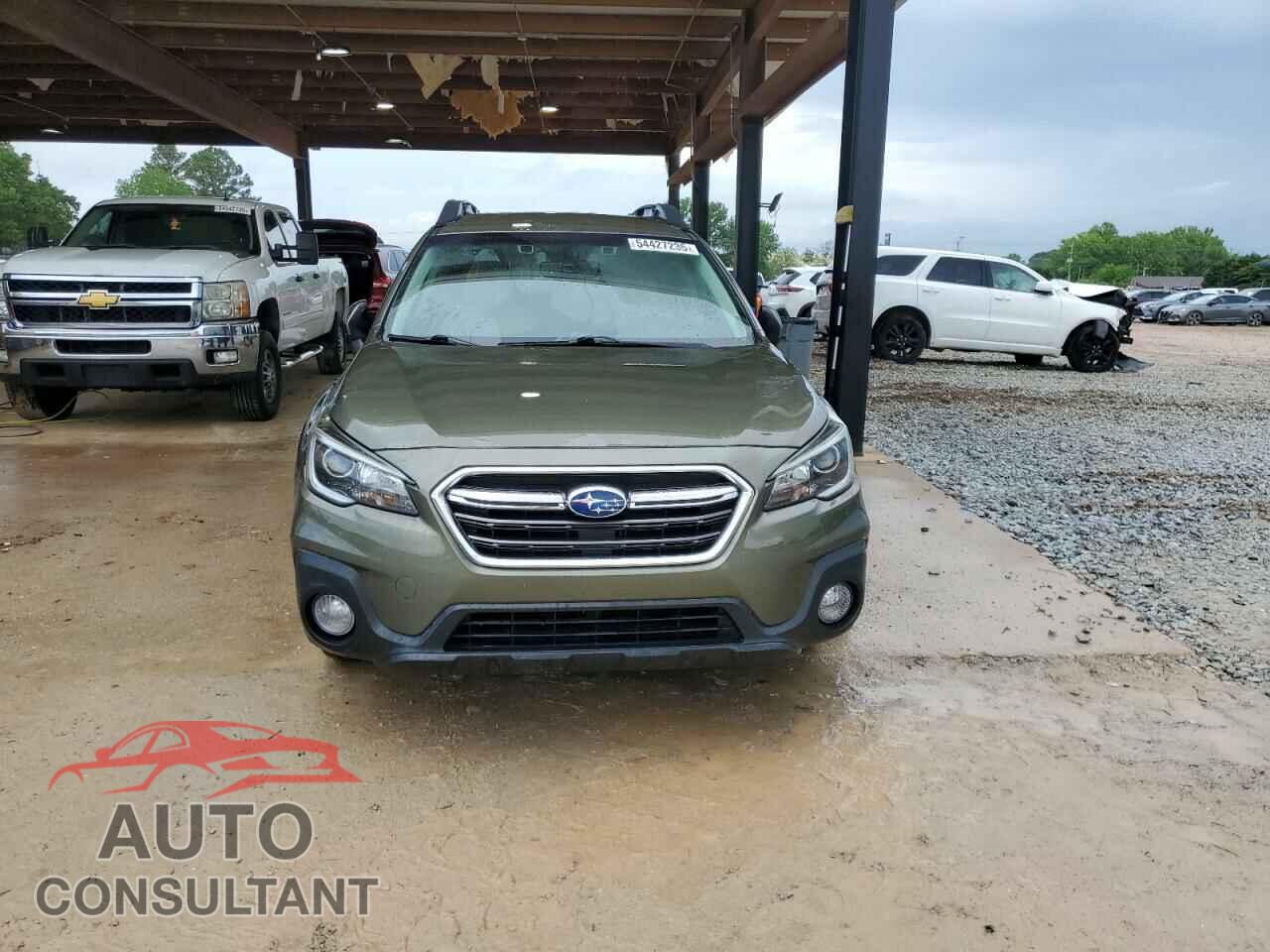 SUBARU OUTBACK 2018 - 4S4BSAFC3J3256154