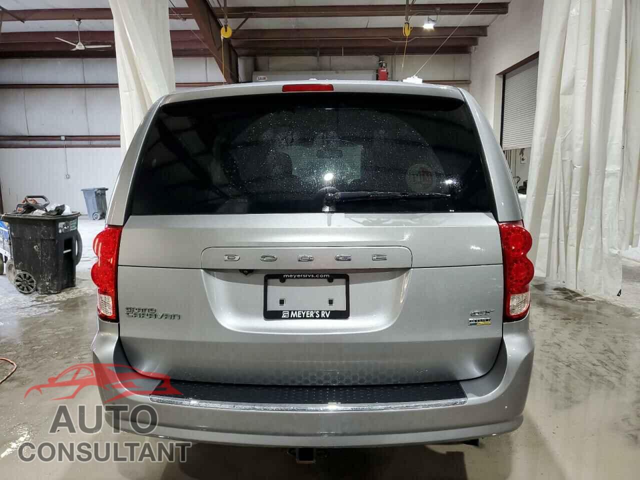 DODGE CARAVAN 2018 - 2C4RDGEG6JR301129