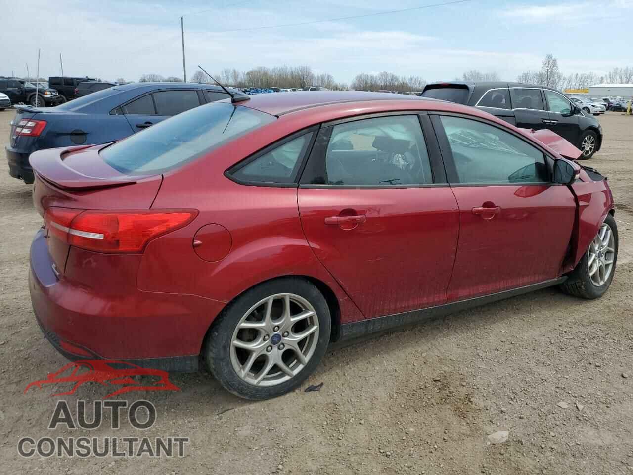 FORD FOCUS 2015 - 1FADP3F20FL340284