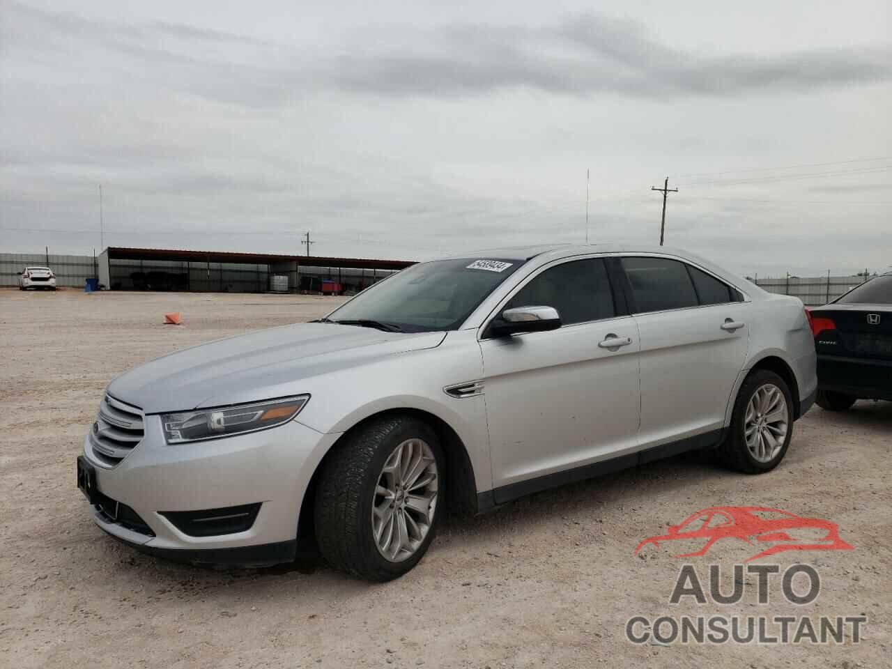 FORD TAURUS 2018 - 1FAHP2F86JG124098