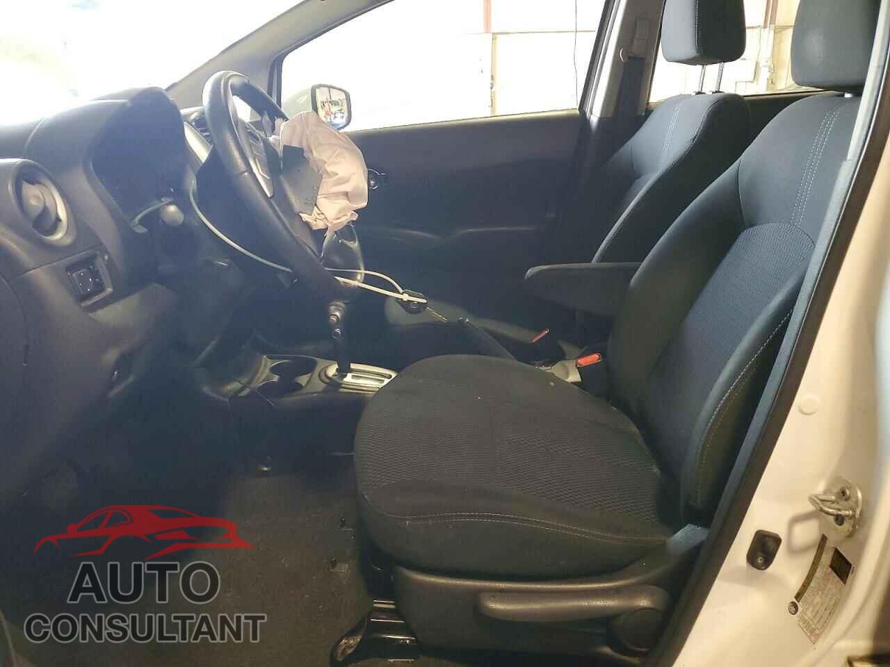NISSAN VERSA 2015 - 3N1CE2CP2FL449858