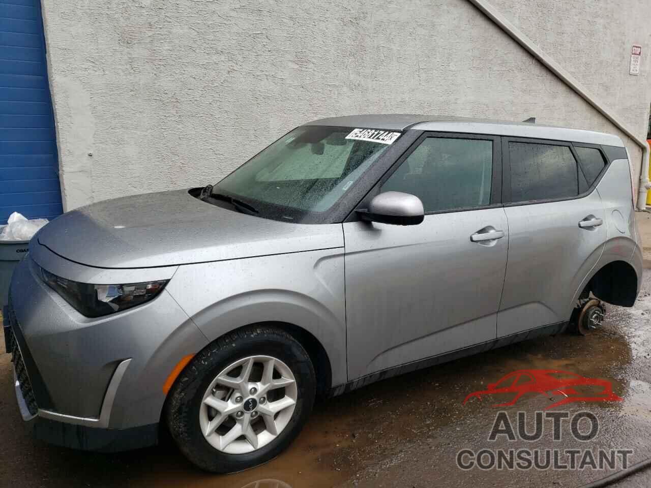 KIA SOUL 2023 - KNDJ23AU4P7881420