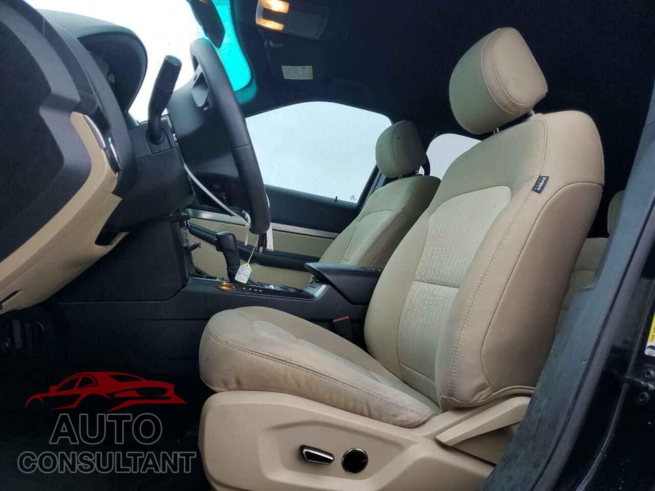 FORD EXPLORER 2016 - 1FM5K7B83GGD10359