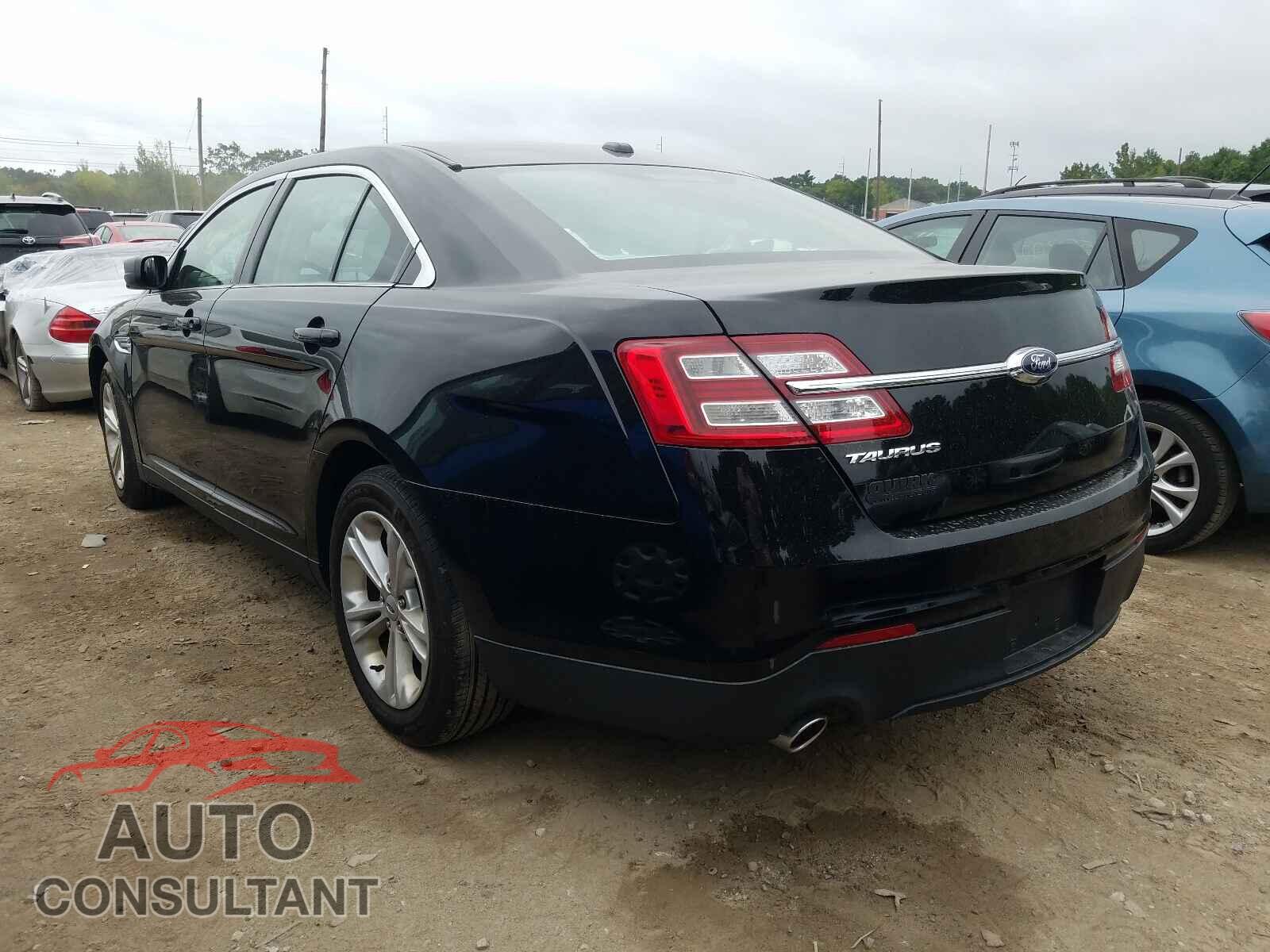 FORD TAURUS 2018 - 1FAHP2D87JG116675