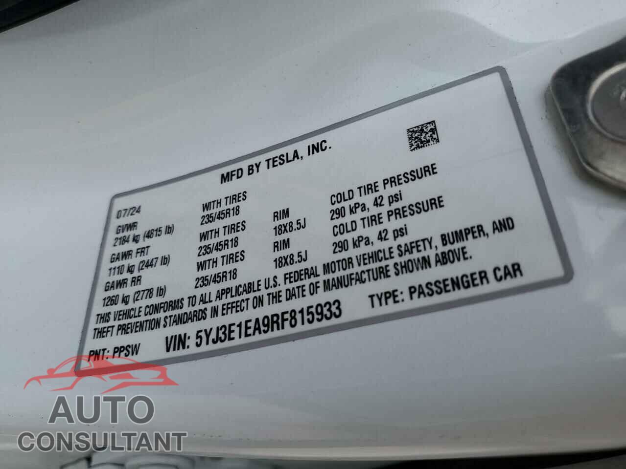 TESLA MODEL 3 2024 - 5YJ3E1EA9RF815933