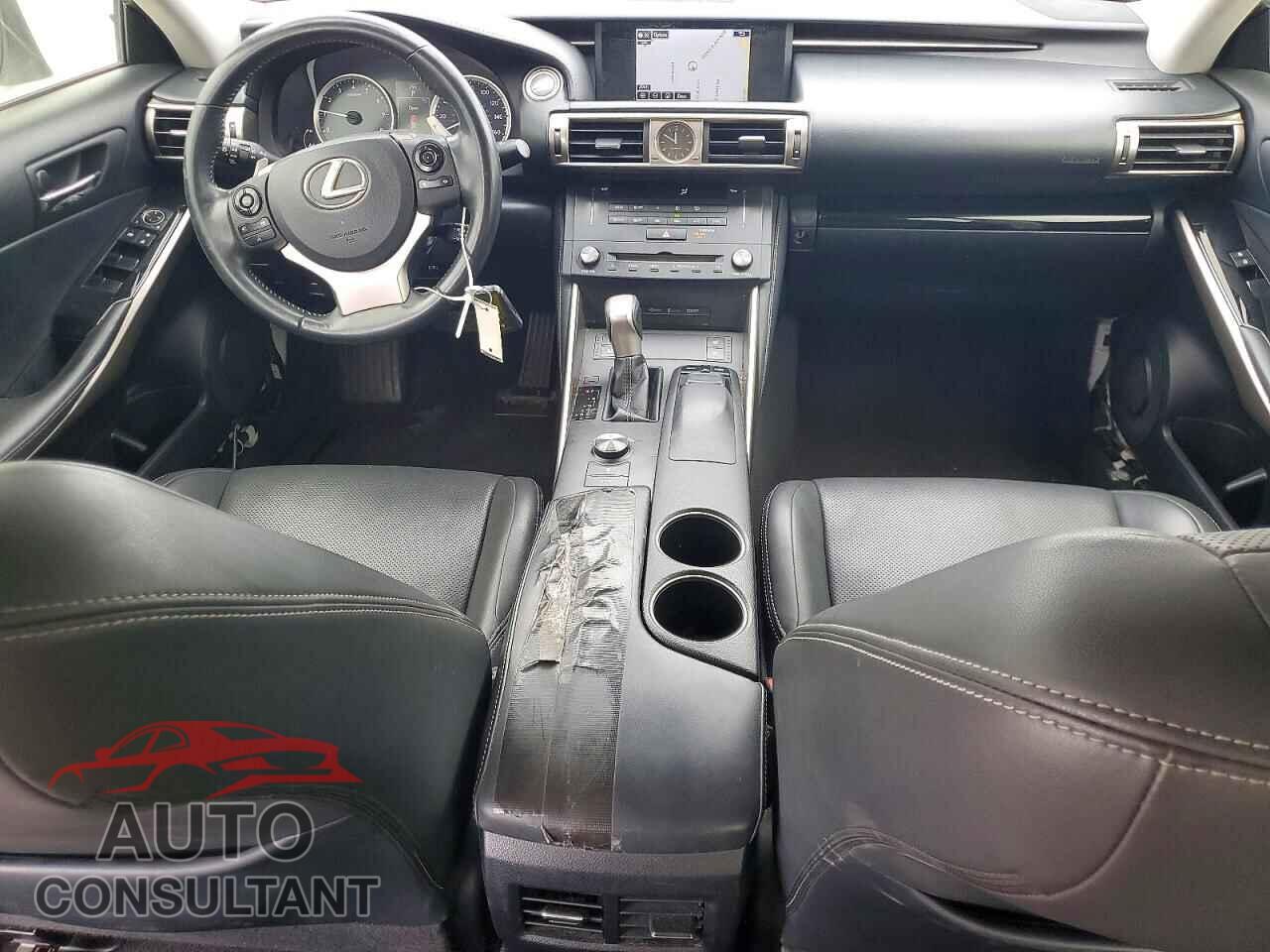 LEXUS IS 2015 - JTHBF1D29F5045974