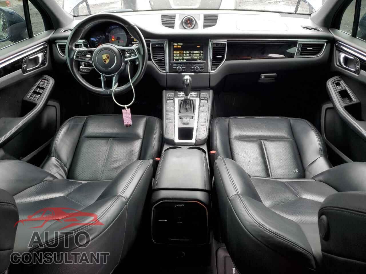 PORSCHE MACAN 2016 - WP1AB2A59GLB44450