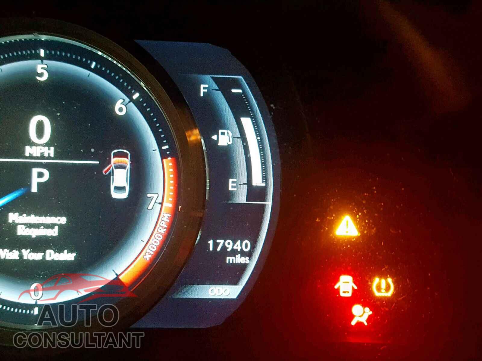 LEXUS IS 2017 - JTHCM1D21H5023836