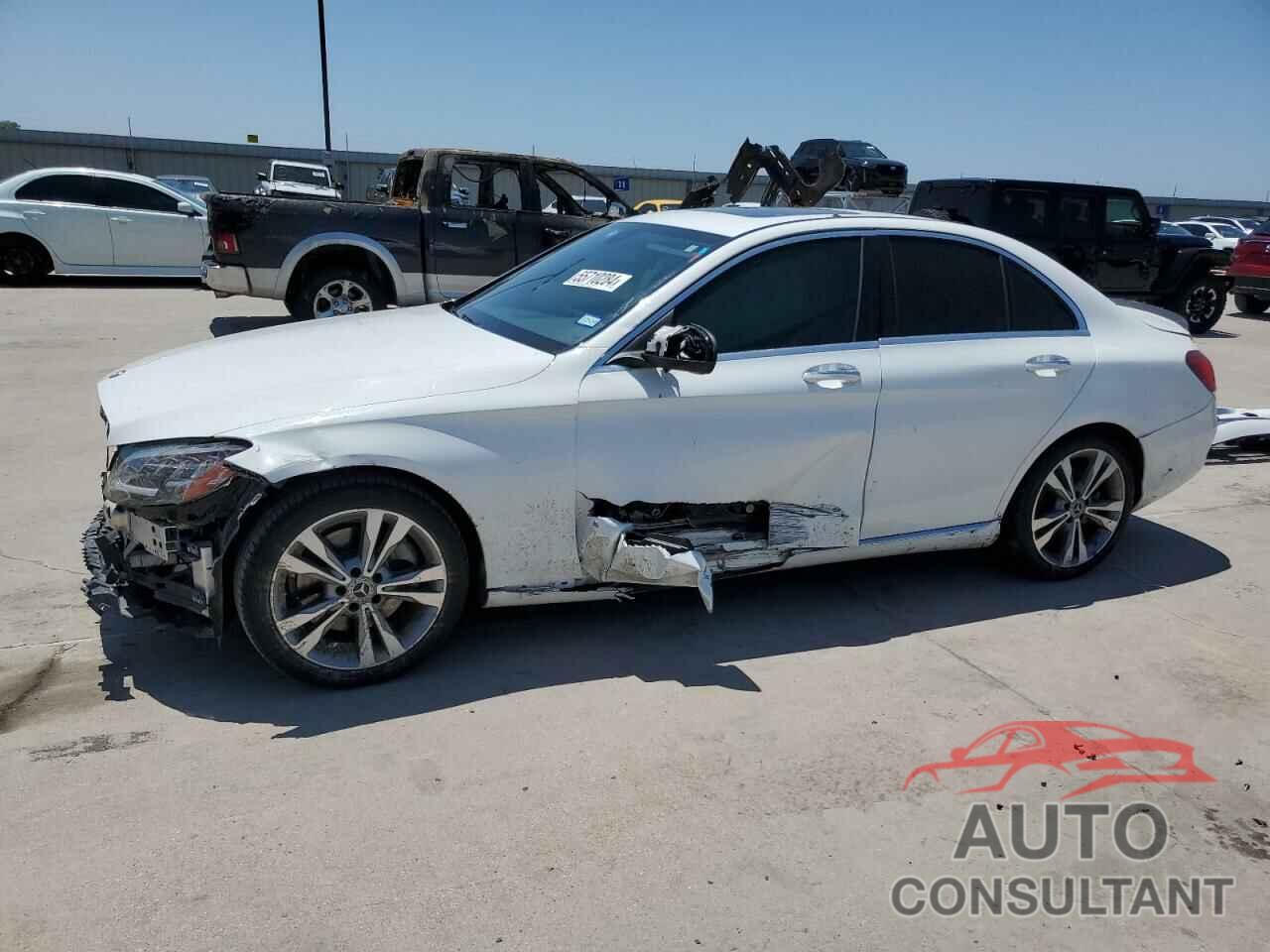 MERCEDES-BENZ C-CLASS 2019 - 55SWF8DB0KU284252