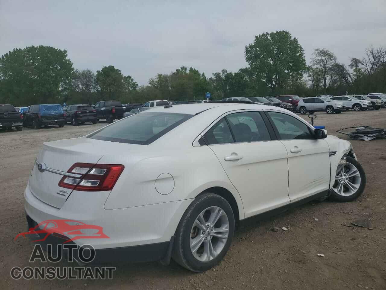 FORD TAURUS 2014 - 1FAHP2E83EG171418