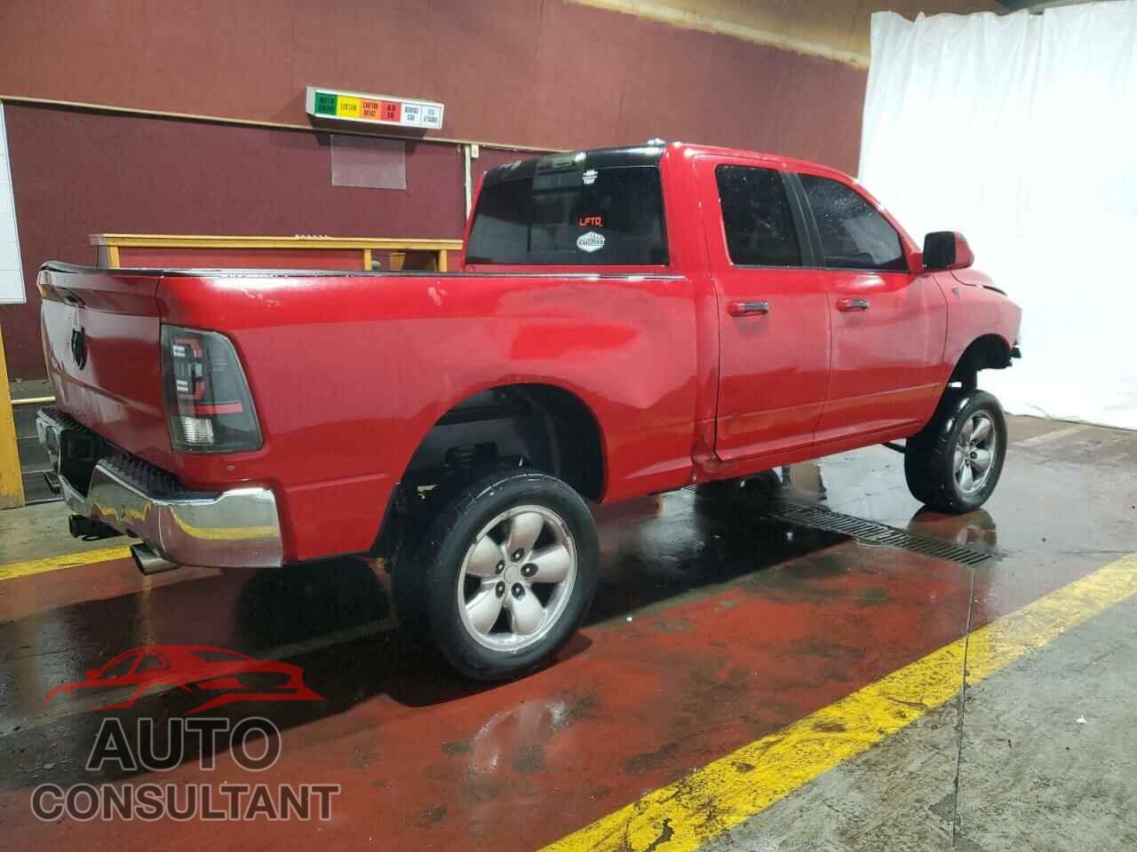 DODGE RAM 1500 2012 - 1C6RD7GT3CS196374