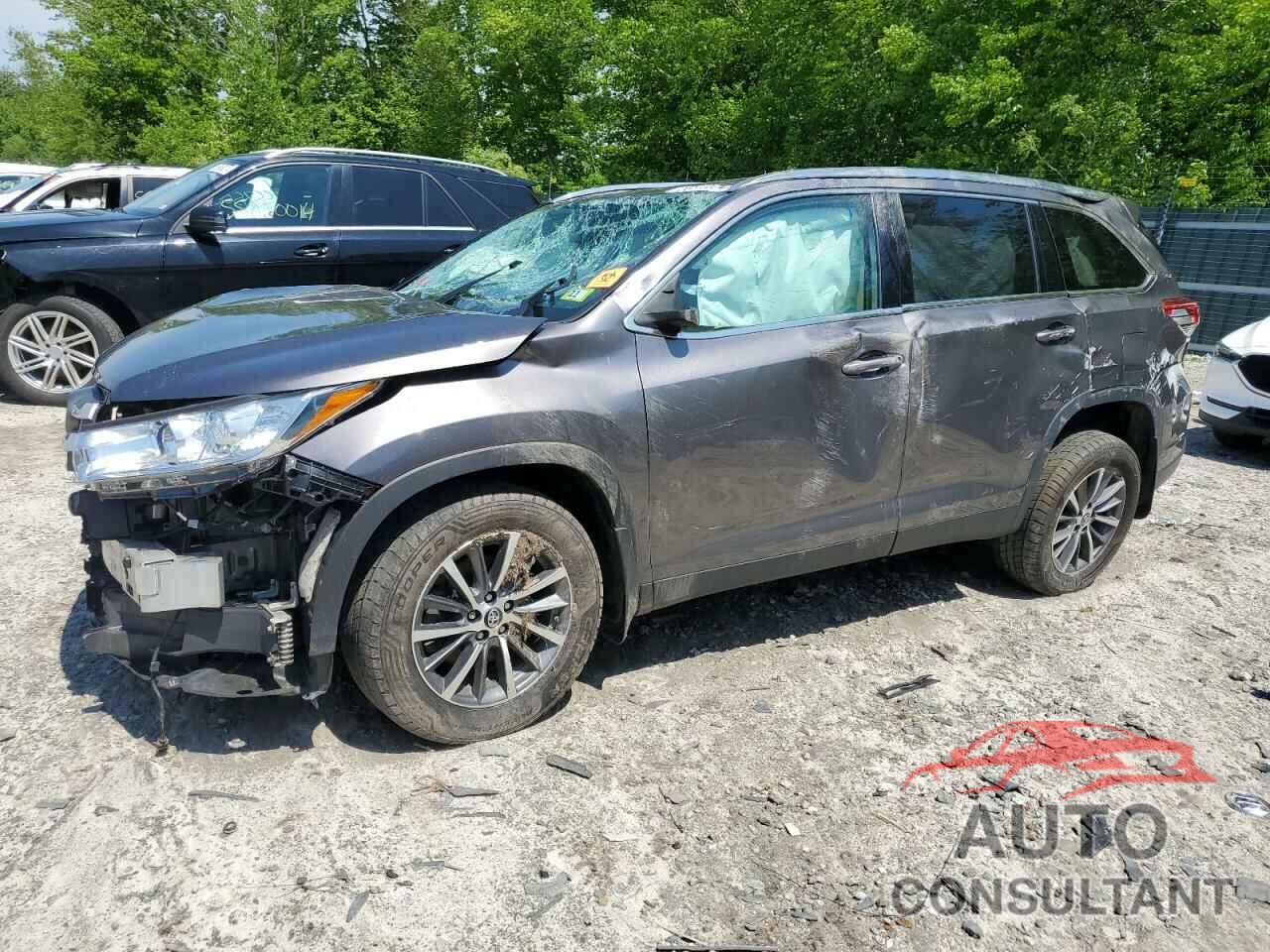 TOYOTA HIGHLANDER 2019 - 5TDJZRFH5KS613372