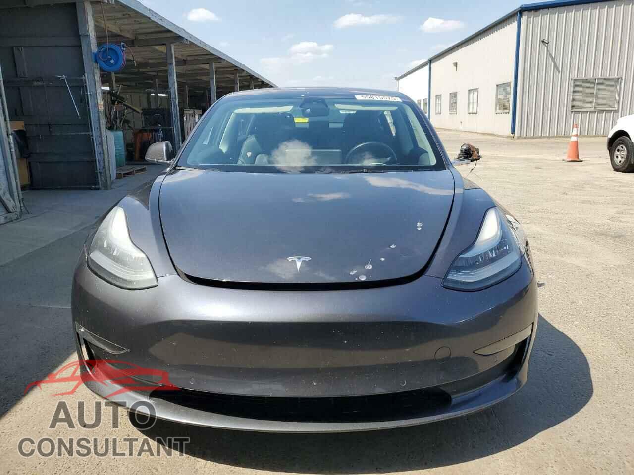 TESLA MODEL 3 2018 - 5YJ3E1EB2JF054885