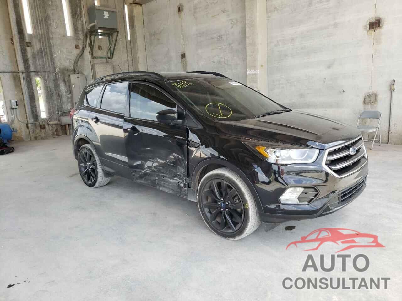FORD ESCAPE 2019 - 1FMCU0GD6KUB29359