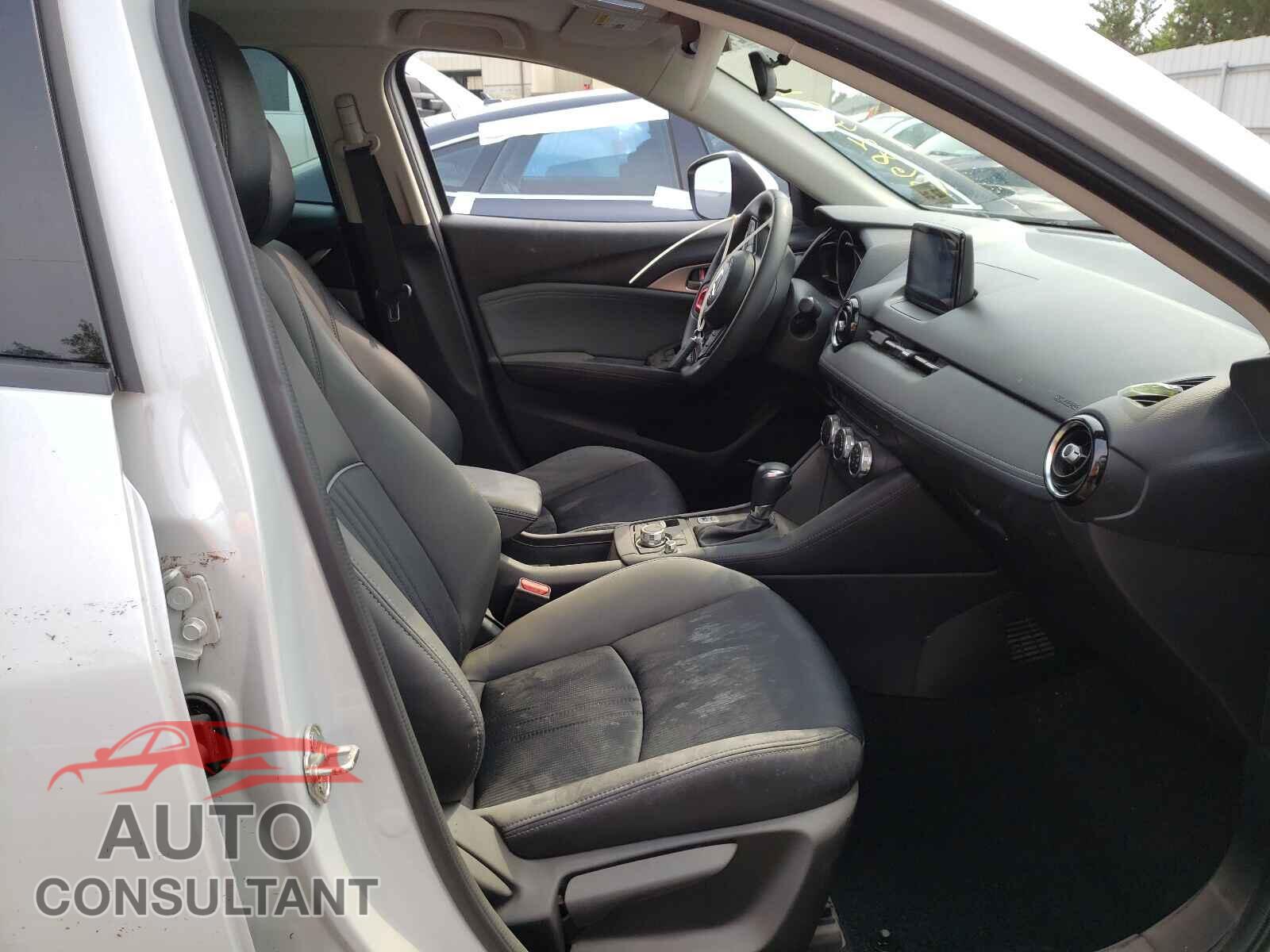 MAZDA CX-3 2019 - JM1DKFC73K0447738