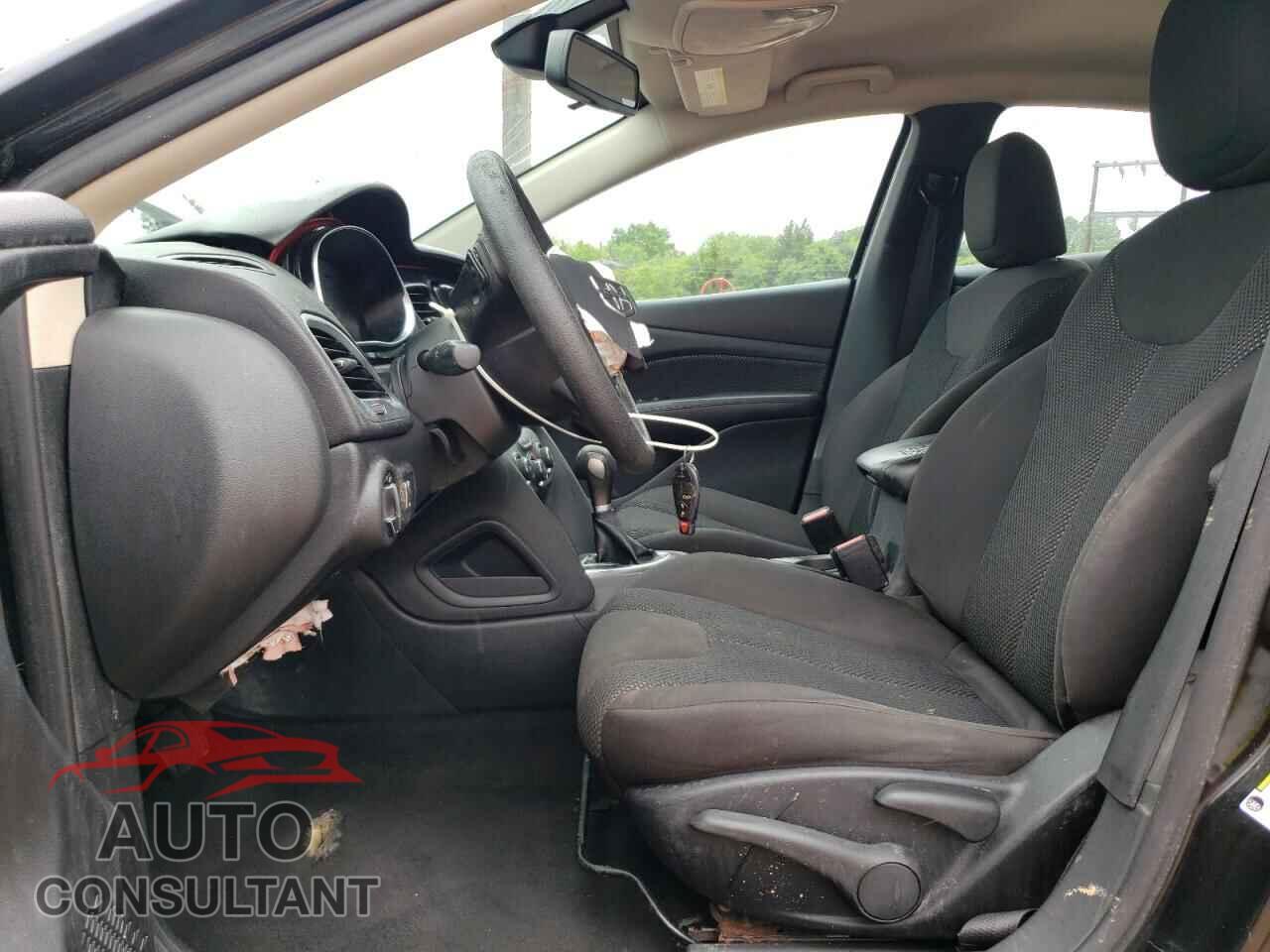 DODGE DART 2015 - 1C3CDFAA8FD375409