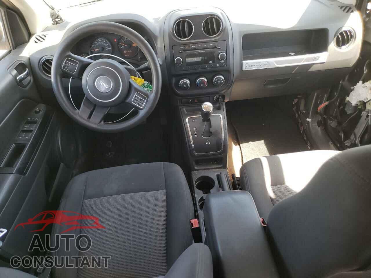 JEEP COMPASS 2014 - 1C4NJCBAXED505277