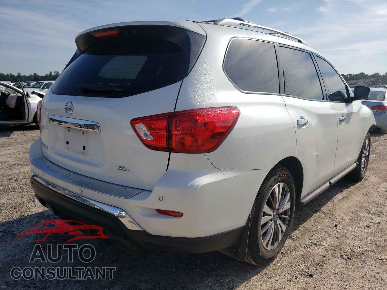NISSAN PATHFINDER 2017 - 5N1DR2MN4HC624169