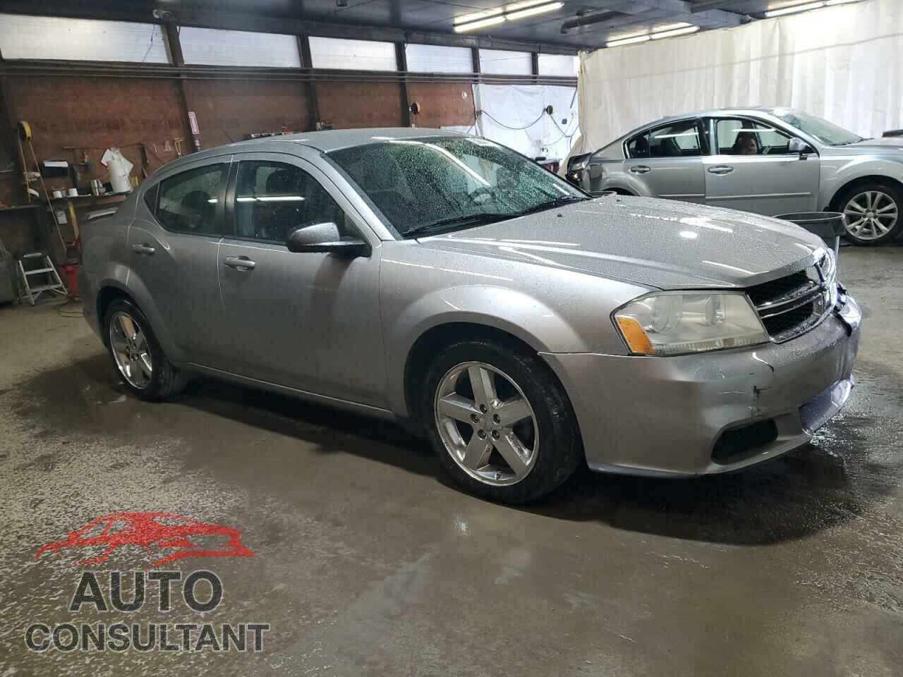 DODGE AVENGER 2013 - 1C3CDZAB5DN657945
