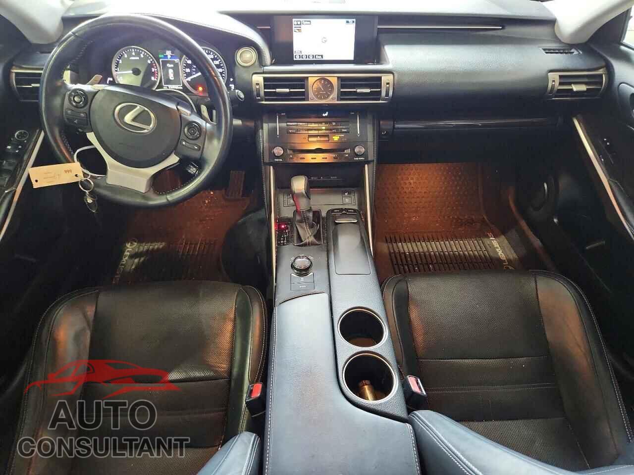 LEXUS IS 2014 - JTHCE1D24E5001175