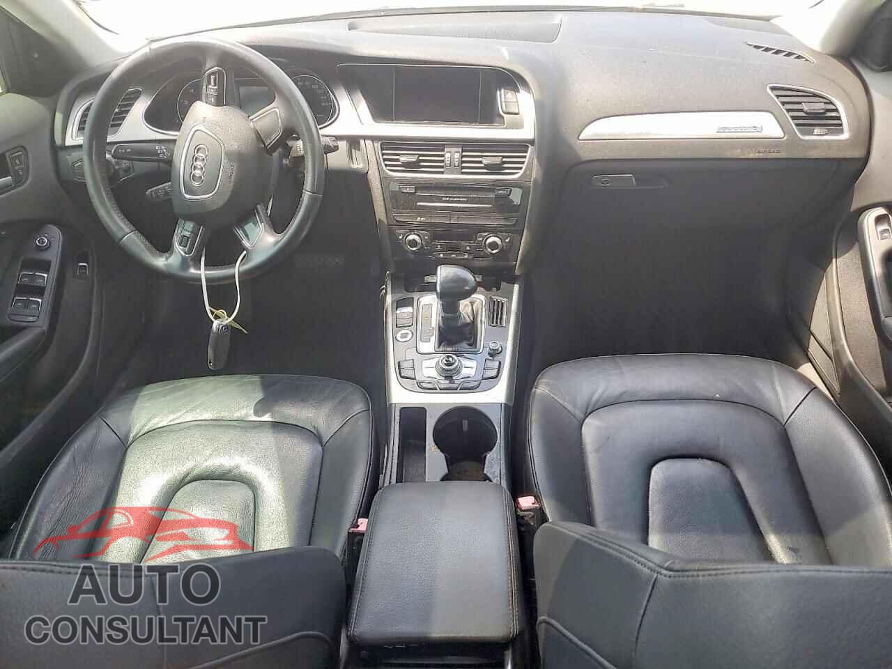 AUDI A4 2014 - WAUFFAFL0EN030171